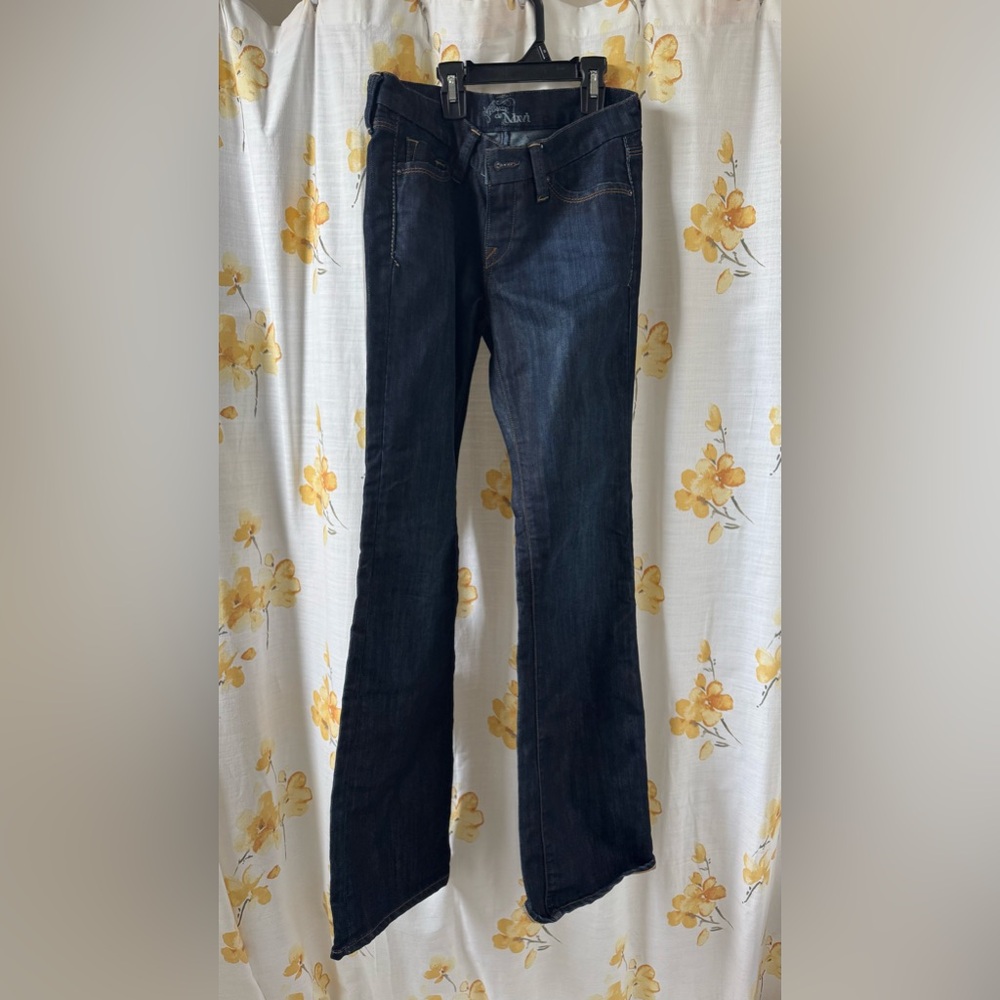 Mavi Jeans